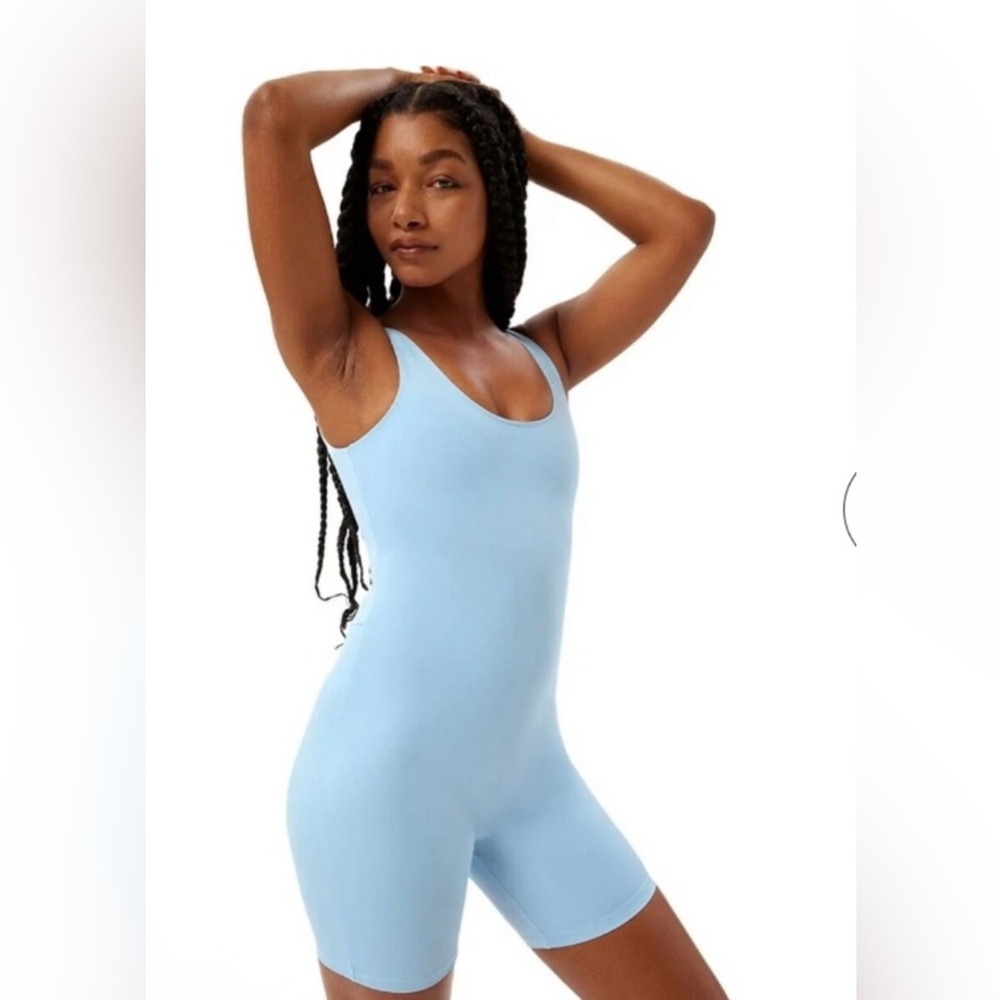 New Girlfriend Collective Sky Blue Romper Size Xl